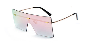 2019 <span class=keywords><strong>Plaza</strong></span> <span class=keywords><strong>de</strong></span> la moda <span class=keywords><strong>de</strong></span> gafas <span class=keywords><strong>de</strong></span> sol hombres mujeres Vintage <span class=keywords><strong>de</strong></span> gran tamaño sin montura gafas <span class=keywords><strong>de</strong></span> diseñador <span class=keywords><strong>de</strong></span> la - Product Image 4