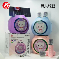 Speaker Karaoke Bluetooth HIFI Portabel Grosir dengan 2 Mikrofon Nirkabel Lampu LED RGB untuk Acara Keluarga