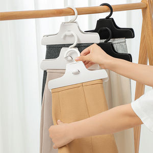 Weißer Kunststoff bügel Flexible platzsparende Überlagerung für Schal mantel Küchen garderobe Stapelbarer Schal halter - Product Image 6