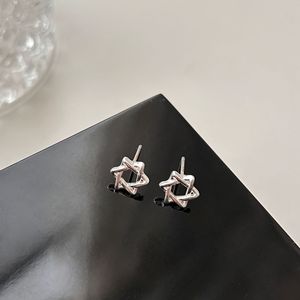 เครื่องประดับหูโลหะลายหมากรุกลายฉลุแฟชั่นทันสมัยสำหรับผู้หญิงเครื่องประดับสำหรับวันหยุดชายหาดฤดูร้อน - Product Image 4