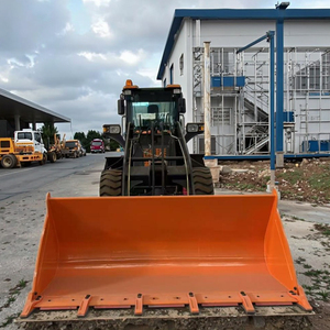 CL946 Mini Wiellader Eaton Hydraulische Cilinder Diesel Aangedreven Hoge Operatiefficiëntie 1,2-1,5m Bakcapaciteit 75KW - Product Image 5