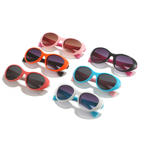 Vente chaude Uv 400 sac à main assorti bébé incassable rouge oeil de chat nuances en gros concepteur rond enfants lunettes de soleil verre