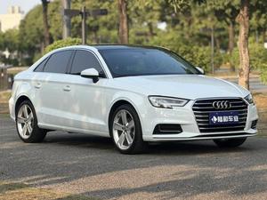 <span class=keywords><strong>La</strong></span> voiture d'occasion <span class=keywords><strong>la</strong></span> <span class=keywords><strong>moins</strong></span> chère et <span class=keywords><strong>la</strong></span> plus populaire, <span class=keywords><strong>Audi</strong></span> A3 modèle 2018, modèle 30e anniversaire, limousine 35 TFSI modèle élégant - Product Image 3