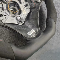 Volant de direction automobile en cuir suédé personnalisé en usine avec bande rouge Performance pour BMW E90 335i 335 330