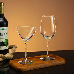 <span class=keywords><strong>Verre</strong></span> à vin <span class=keywords><strong>rouge</strong></span> bordeaux 470ml avec diamant doré <span class=keywords><strong>Verre</strong></span> à cristal sans plomb rond avec LOGO personnalisable <span class=keywords><strong>Verre</strong></span> à vin français - Product Image 4