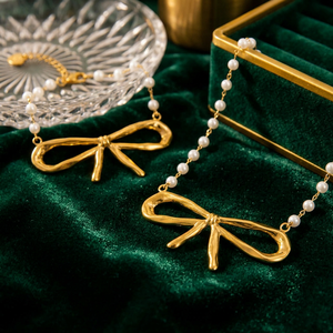 Ensemble élégant de collier et boucles d'oreilles en cristal et strass en forme de cœur pour femmes, plaqué argent, en alliage - Product Image 3
