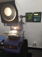 HST-3020W projecteur de profil optique horizontal de haute précision 220V garantie de 3 ans pour l'utilisation de machine et de mesure