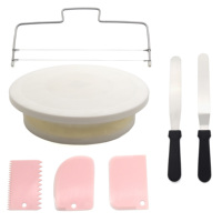 Ensemble d'outils de pâtisserie 7 pièces, support à gâteau rotatif en plastique, livré avec une trancheuse, une spatule à gâteau et une raclette en plastique, outils pour gâteaux