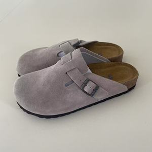 <span class=keywords><strong>Mules</strong></span> classiques haut de gamme pour <span class=keywords><strong>femme</strong></span>, chaussures de jardin plates en daim respirant, sabots à plateforme à bout fermé, sandales <span class=keywords><strong>orthopédiques</strong></span> en cuir et liège - Product Image 4