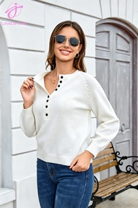 Suéter de Mujer Loveda al por Mayor, Personalizado con Logotipo Bordado, Color Sólido, Holgado, Manga Larga, Cuello en V, con Botones - Product Image 2