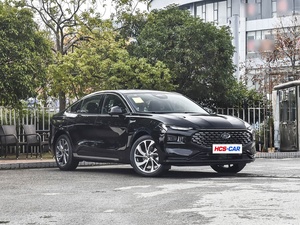 <span class=keywords><strong>Ford</strong></span> Mondeo 2.0T Automatique d'<span class=keywords><strong>occasion</strong></span> 2022, berline à conduite à gauche, essence turbo, couleur foncée, 2013-2026, personnalisable - Product Image 3