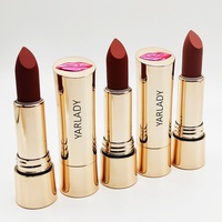 Produit végétalien sans cruauté aux animaux rouges à lèvres avec logos cosmétiques marque privée hydratant rouge à lèvres velours mat régulier