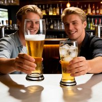 Chope à bière en verre personnalisée avec un design allemand moderne, réutilisable et durable pour les fêtes et les événements en plein air