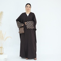 Nouvelle Abaya du Moyen-Orient Dubaï 2026 Robe pour femmes Broderie palestinienne Abaya ouverte Cardigan Robe longue musulmane Vêtements islamiques