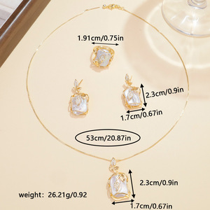 <span class=keywords><strong>Set</strong></span> di Gioielli da Sposa in Tre Pezzi, Placcato Oro con Perle Naturali d'Acqua Dolce, Anelli, Collane e <span class=keywords><strong>Orecchini</strong></span> - Product Image 5