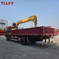Grue à flèche droite robuste 2 tonnes 25 tonnes Zoomlion Moteur Yuchai Hauteur de levage 18m Personnalisation d'accessoires multifonctionnels