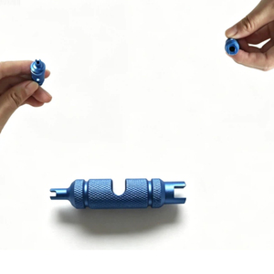 Nouvel Outil 3-en-1 pour l'Extraction et l'Installation des Noyaux de Valve de Voiture et de Vélo, Compatible Schrader et Presta - Product Image 5