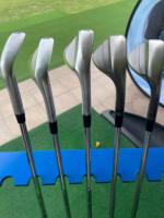 Wedge de golf forgé à rainures profondes, design à haute rotation, logo personnalisé, divers lofts pour les coups de green.