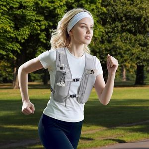 Gilet de sport unisexe léger avec poches pour téléphone, bouteille d'eau et rangement pour course à pied, randonnée, cyclisme et trekking - Product Image 2