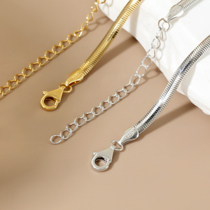 Collana a catena con osso di serpente di fascia alta in argento Sterling 925 morbido italiano <span class=keywords><strong>accessori</strong></span> di nicchia per la vendita di moda per le donne - Product Image 3