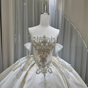 Lsoy058 Ivory Modern <b>Wedding</b> Dress Sweetheart Neckline Backless Crystal Beaded Baroque Embroidery Satin Ball Gown Chapel Train - Product Image 4