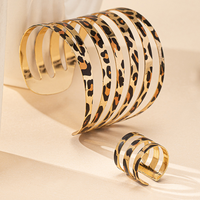 Ensemble de bagues et bracelets ouverts multi-couches à motif léopard vintage, style sauvage, bijoux de mode pour femmes