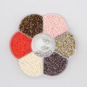 بيع بالجملة نوعية جيدة حار بيع 2-متعدد الألوان الحرفية ديي مصغرة بذور الكريستال الخصر حبة الزجاج لصنع المجوهرات - Product Image 6