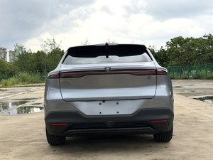รถยนต์ไฟฟ้า SUV ขนาดกลาง Deep Blue <span class=keywords><strong>MG</strong></span> S05 ระยะทางวิ่ง NEDC 501-600 กม. <span class=keywords><strong>แบตเตอรี่</strong></span>ลิเธียมไอรอนฟอสเฟต 70-90 กิโลวัตต์ชั่วโมง มอเตอร์ 150-200 กิโลวัตต์ แรงบิด 300-400 นิวตันเมตร - Product Image 2