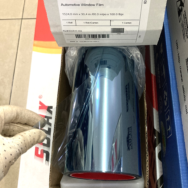 CR70, Couleur : Bleu clair, VLT : 70 %, IRR : 95 %, LOGO 3M + Sans boîte 3M