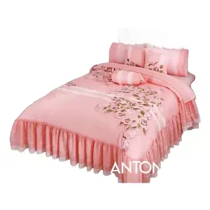 Edredón Doble Antonieta con 3 Almohadas y Sábanas - Product Image 4