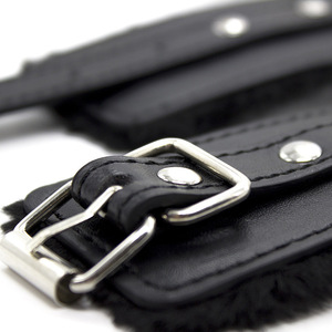 Stock local US - Menottes érotiques SM pour adultes - Menottes en cuir et peluche avec fermoirs métalliques - Jouets de <span class=keywords><strong>bondage</strong></span> pour adultes - Product Image 6