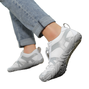 Chaussures de sport multifonctionnelles pour hommes et femmes, chaussures de sport d'extérieur, été, légères, respirantes, doublure en maille, antidérapantes, en caoutchouc - Product Image 1