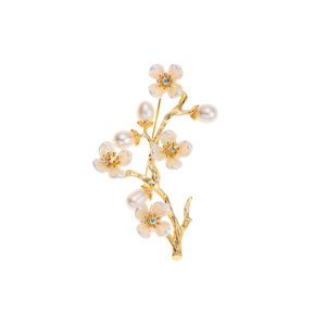 Muyu Plum Blossom Brooch Freshwater Pearl Flower Pin Women's Formal Wear Accessory - Product Image 5
