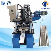 Machine de formage de portes à enroulement LINRAN Design avec fonction d'embossage, résistante au vent, pour portes à enroulement de type USA