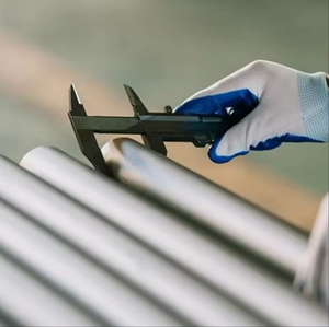 Austenitic 스테인레스 스틸 품질 사용자 정의 316 스테인레스 스틸 튜브 용접 파이프 튜브 가격 - Product Image 2