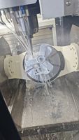 Couvre-soupapes LS à style ouvert avec supports de bobines, pièces usinées sur mesure CNC, acier inoxydable, capacités d'électroérosion par fil, roue à aubes