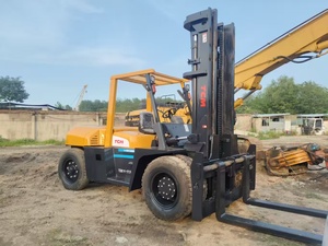 Carrello Elevatore Diesel Usato TCM FD100 Giapponese, Capacità 10 Tonnellate, 4WD, Albero a Due Stadi, Ottimo Prezzo - Product Image 3