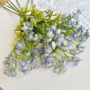 Muyu Chronicles Fleurs artificielles de camomille, 30 têtes, bouquet de marguerites séchées en soie pour la décoration intérieure et les accessoires de photographie - Product Image 4