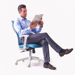 Chaise de bureau pivotante en maille de haute qualité, prix usine Guangzhou, chaise de bureau de direction style racing - Product Image 3