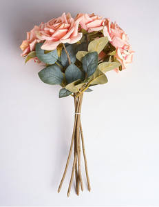 Fleurs artificielles hydratantes au toucher réel, roses décoratives pour mariage, bouquet de roses blanches en latex, fleurs au toucher réel - Product Image 4