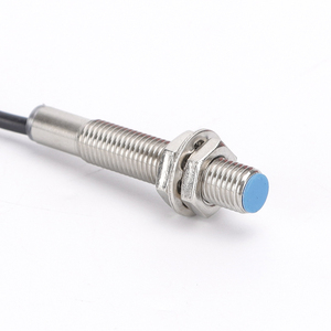 LJ8A3-1-Z/bằng ba dây NPN Cảm biến tiệm cận cảm ứng DC10-30V 2mm 1mm IP67 M8 <span class=keywords><strong>200mA</strong></span> mạ niken không có điện dự phòng - Product Image 2