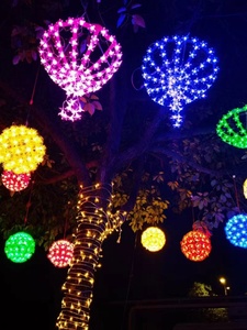 Guirlandes lumineuses décoratives de Noël étanches pour l'extérieur, pour la cour, l'éclairage de rue, avec une lueur romantique - Product Image 2