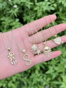 Colliers de luxe en forme de cœur infini, fleur et coquillage, avec chaîne à maillons, pour femmes. - Product Image 3
