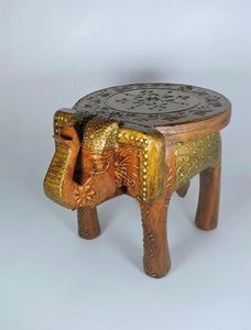 Tabouret décoratif en bois en forme d'éléphant, artisanal, écologique, décoration de mariage avec un design art déco traditionnel peint à la main - Product Image 2