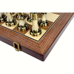 تصميم جديد لعام 2026: مجموعة شطرنج خشبية فاخرة قابلة للطي مقاس 17 بوصة، صديقة للبيئة ومتينة ومصنوعة يدويًا من خشب الجوز/الأبيض - Product Image 6