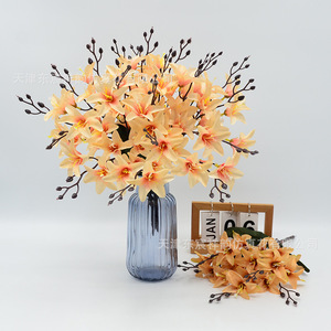 Ramo de Lirios Artificiales Dongchen de 45 cm, Flor de Seda Estilo Pastoral para Decoración del Hogar y Bodas - Product Image 2