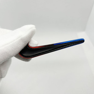 Distintivi Personalizzati in Pelle Microfibra PU <span class=keywords><strong>Argento</strong></span> <span class=keywords><strong>con</strong></span> Logo 3D, Nuovo Design, Patch in TPU <span class=keywords><strong>con</strong></span> Finitura Opaca Dorata per Cappelli - Product Image 6