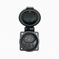 Prise suisse Z134S, norme IP20