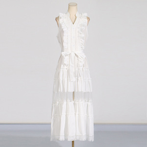 Vacanza in Australia 2025 Autunno Inverno Nuovo Abito Vintage di Alta Gamma Antistatico con Ricamo in Pizzo Traforato e Cintura in Vita Snellente - Product Image 4