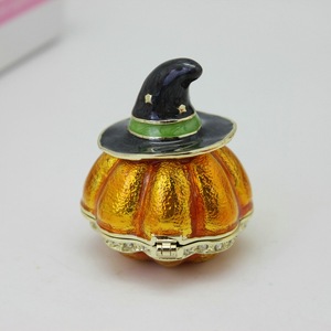 Cajas <span class=keywords><strong>de</strong></span> Recuerdos Modernas con Diseño <span class=keywords><strong>de</strong></span> Calabaza Mágica, Pintadas a Mano con Esmalte, <span class=keywords><strong>Caja</strong></span> Decorativa para Joyas, Regalo y Decoración <span class=keywords><strong>de</strong></span> Otoño y Halloween - Product Image 3